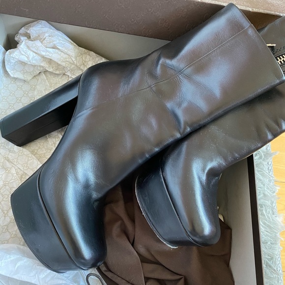 Authentic Gucci Claudie Platform Boots - Picture 2 of 9